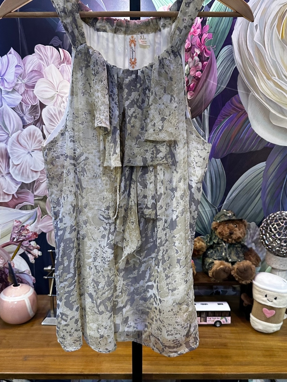 Adiva XL Abstract Print Sleeveless Top Scarf Detail Boho Gray Beige Lined